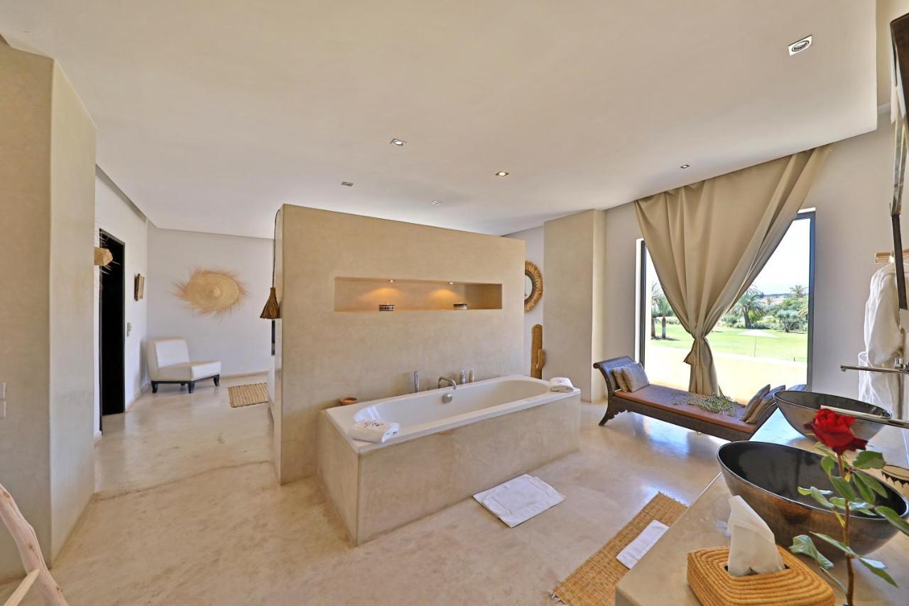 Hotel Dar Noujoum Ait Bou Zguia Esterno foto