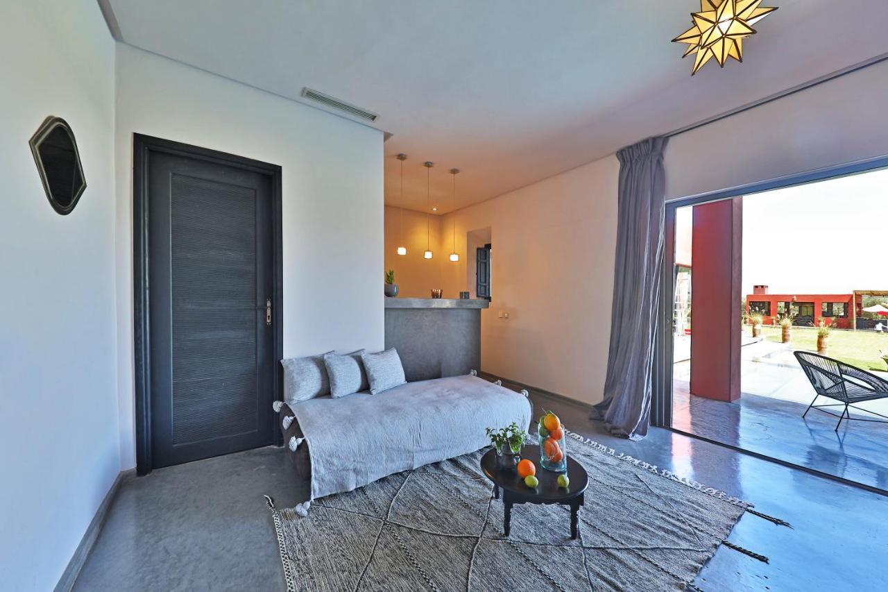 Hotel Dar Noujoum Ait Bou Zguia Esterno foto
