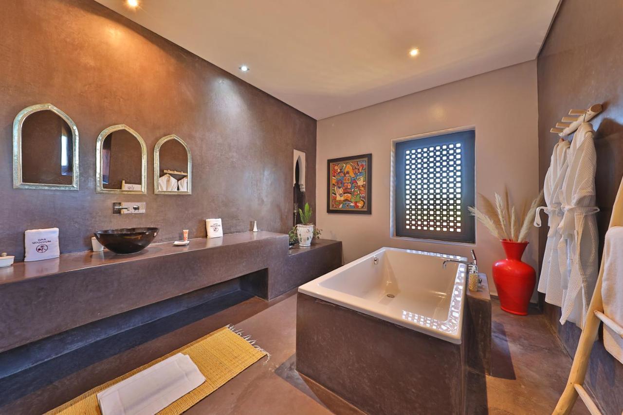 Hotel Dar Noujoum Ait Bou Zguia Esterno foto