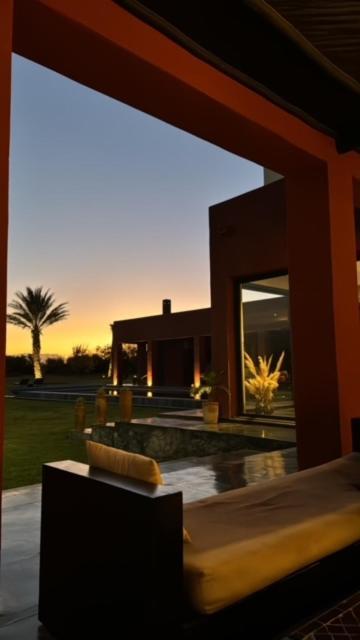 Hotel Dar Noujoum Ait Bou Zguia Esterno foto